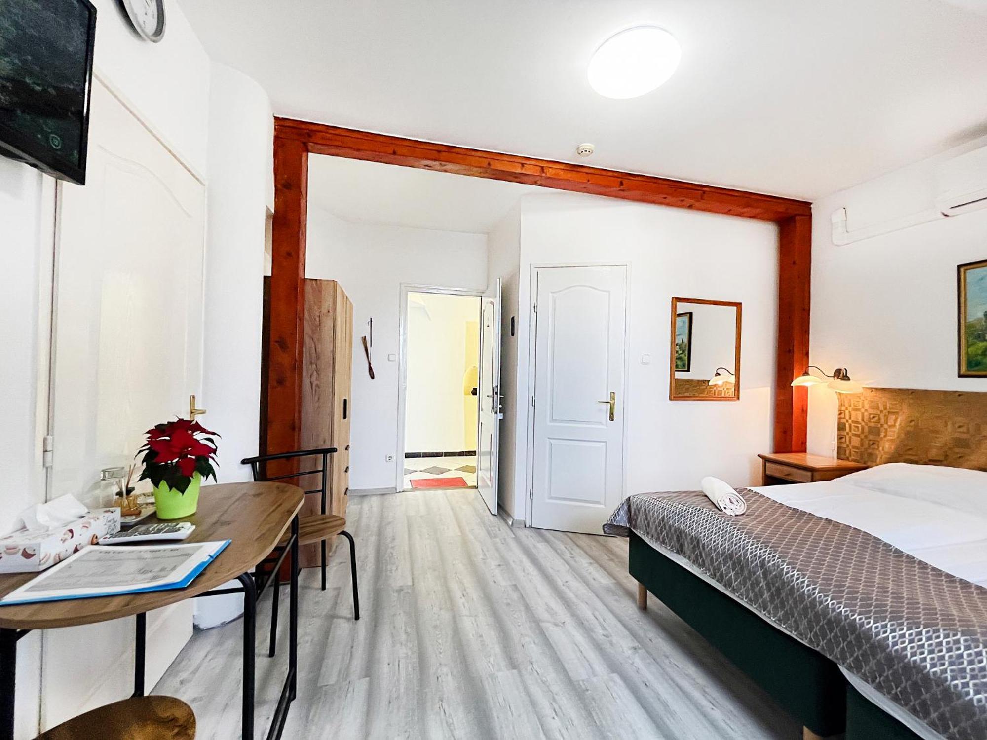 Hotel Balaton 3*