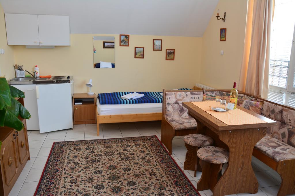 Balaton Hotel