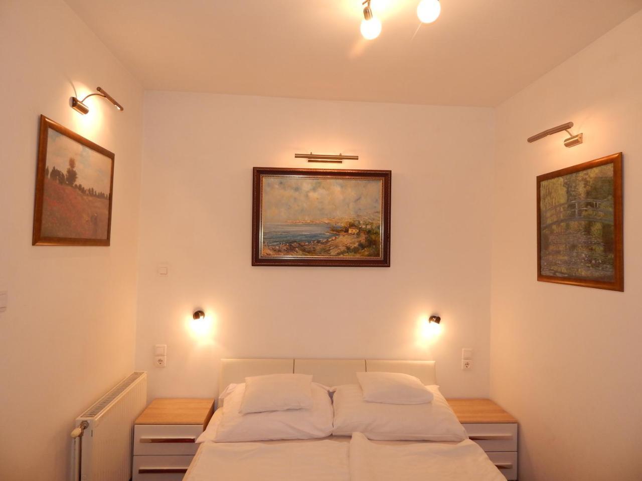 Balaton Hotel