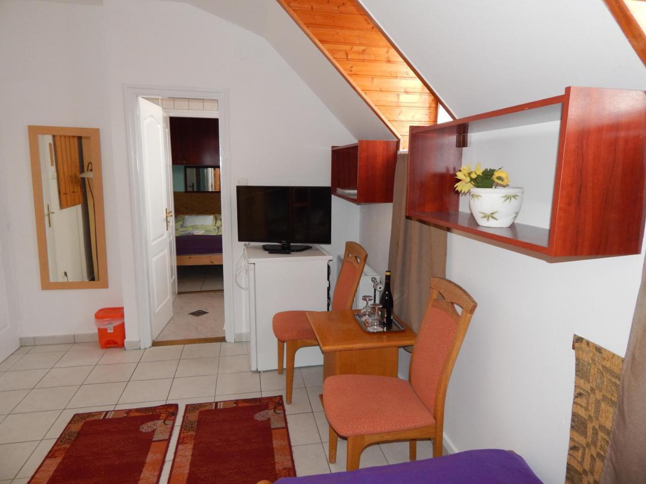 Balaton Hotel 3*